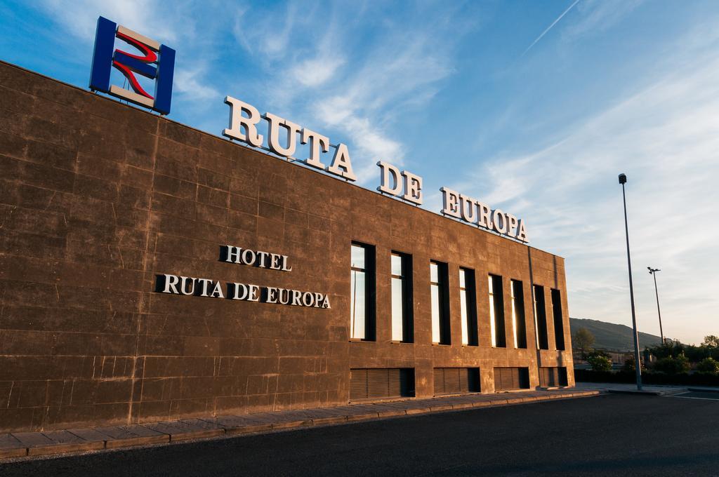 Hotel Ruta De Europa Віторія-Гастейс Екстер'єр фото